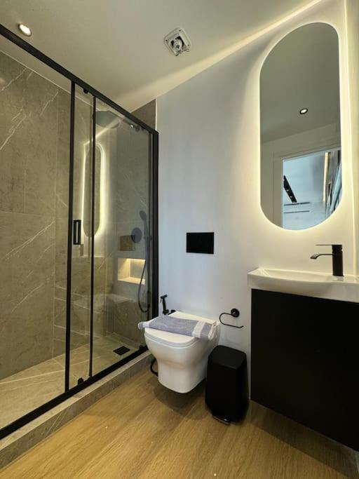 Bluemotion - Centralsuite 6Β Pireus Exteriér fotografie