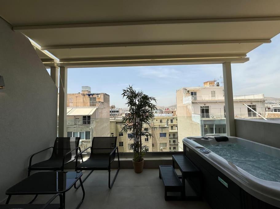 Bluemotion - Centralsuite 6Β Pireus Exteriér fotografie